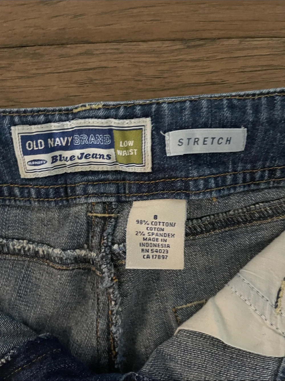 Old Navy Distressed Blue Denim Short Shorts